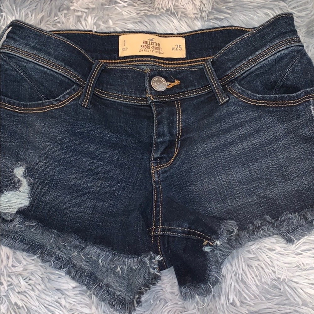 hollister ripped jean shorts